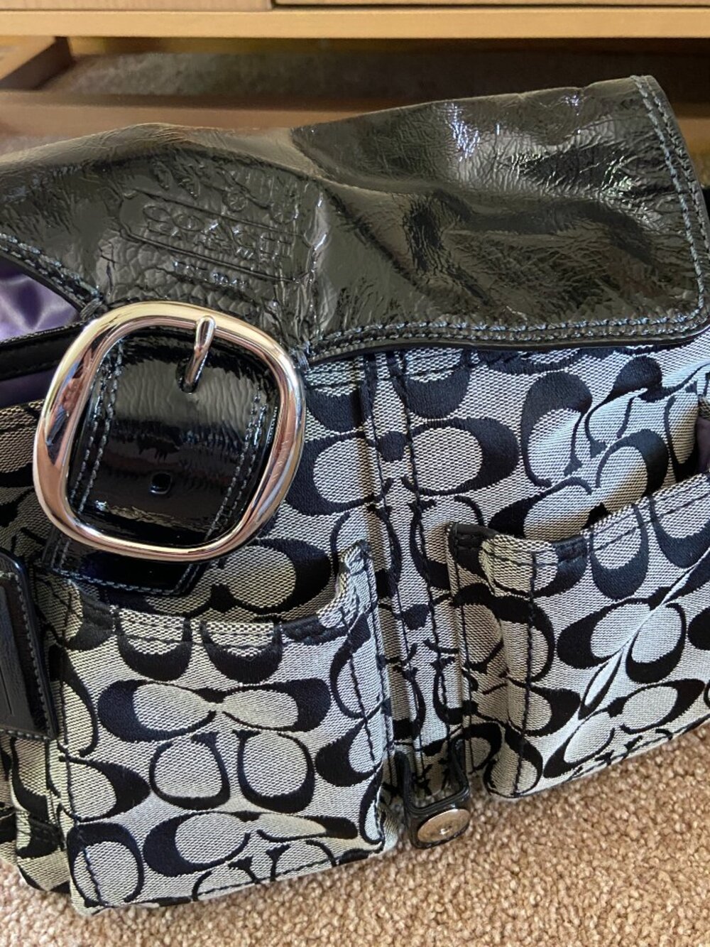 Coach Vintage Signature Canvas and Patent Leather Shoulder Bag - Picture 4 of 7